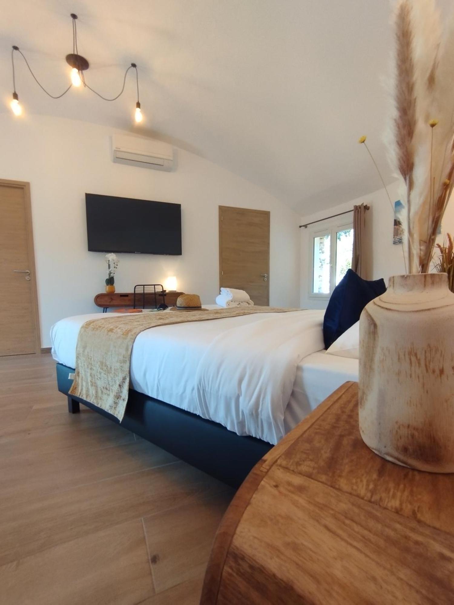 Hotel Padolo Bonifacio  Luaran gambar